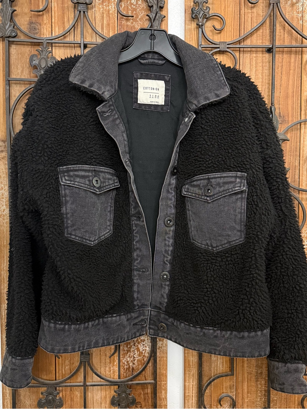 Cotton:On Jeans Black Teddy Sherpa Denim Trim Jacket Shacked Women’s Size 6